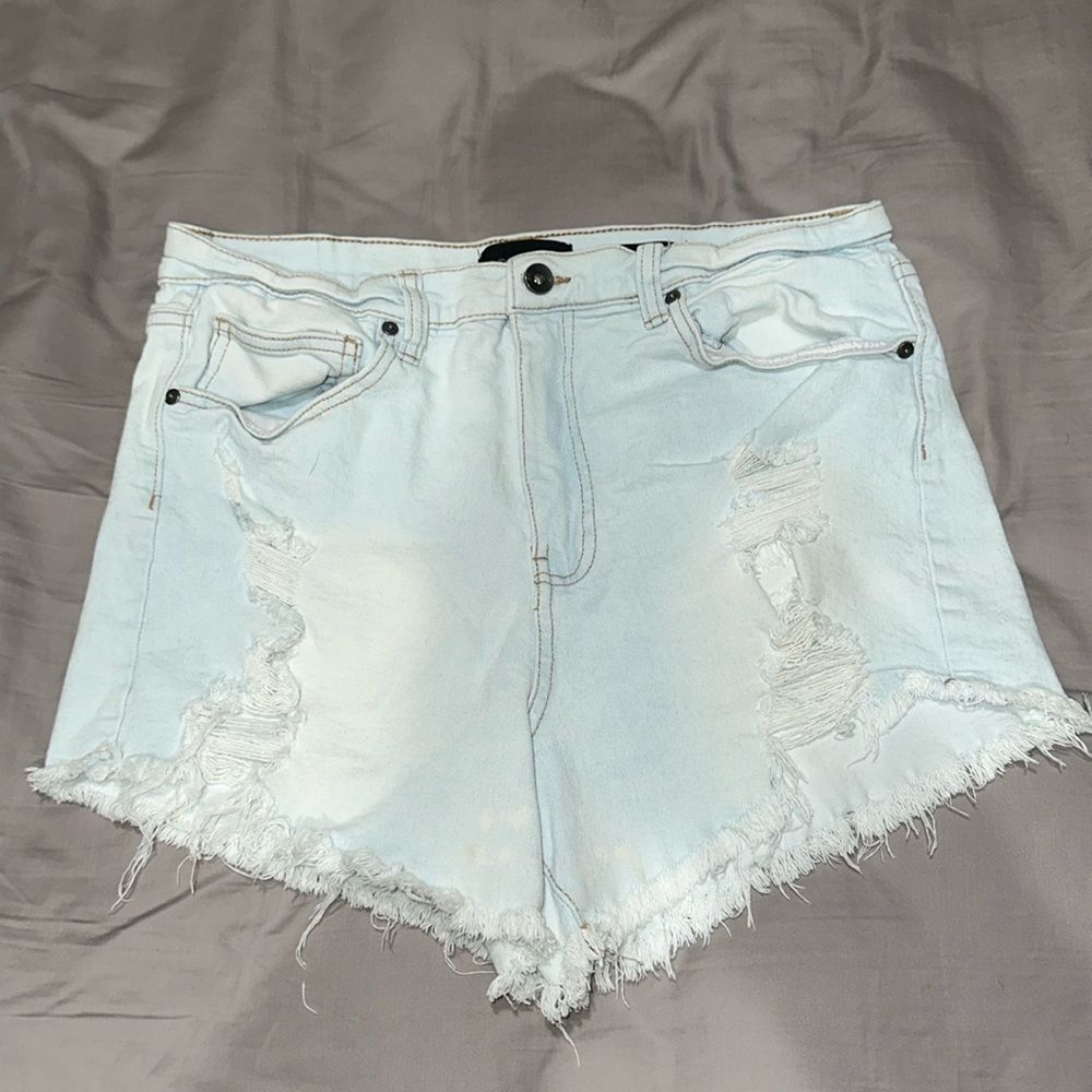 Kendall and Kylie- The Icon Short